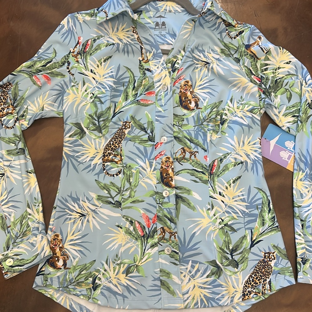 Kenny Dana UPF 50 Tropical wildlife monkeys cheetah Print Button Down Shirt NWT